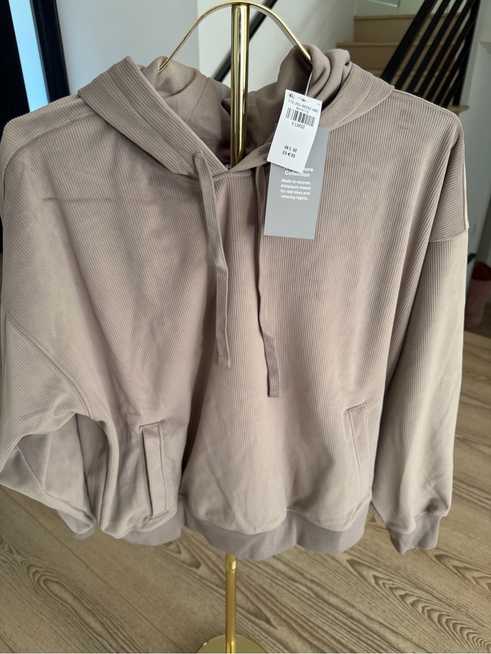 Abercrombie & Fitch Ribbed Hooded Crew Sweater in Taupe - Picture 4 of 5